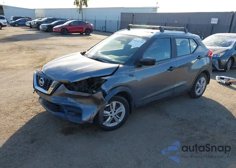 2019 Nissan Kicks S z USA, uszkodzony, nr VIN 3N1CP5CU8KL496386